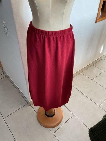 Damen Strick Rock Rubinorot Midi  Grösse M  Naturalmente
