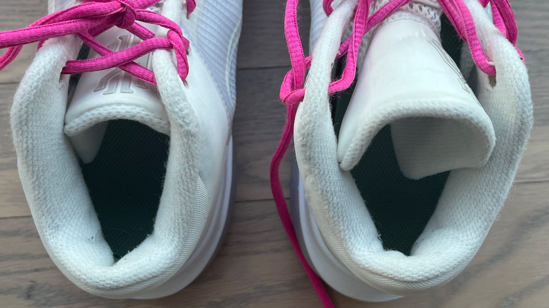 Nike Scarpe da donna: Hallenturnschuhe Nike – Usato da Oberuzwil venduto da Kuchli 3