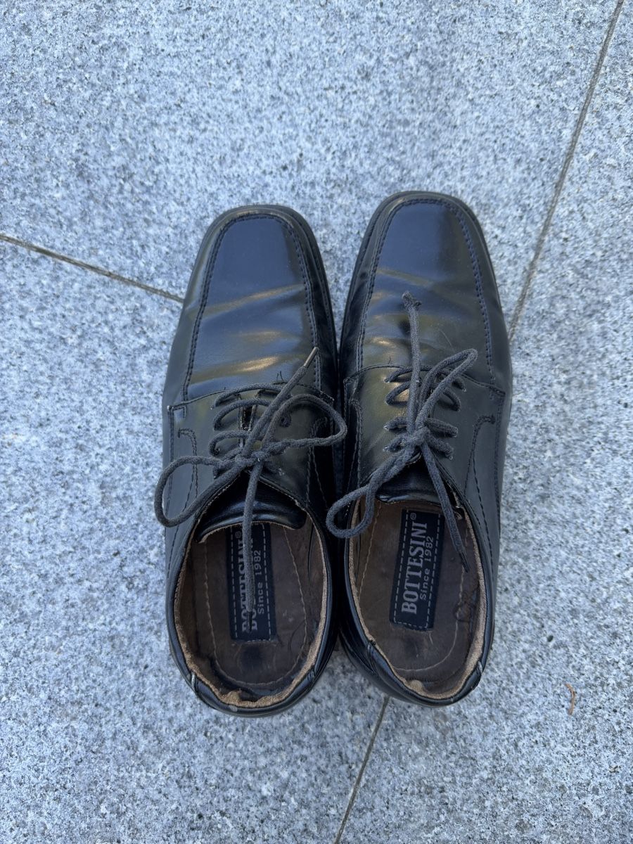 Scarpe da uomo: Elegante schwarze Lederschuhe Grösse 40 – Usato da Kriens venduto da sch_v6nl 3