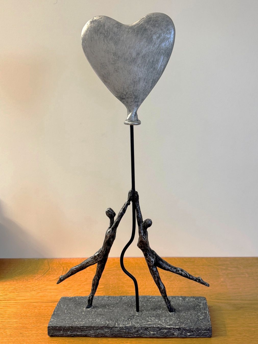Sculture & Statue: Design-Skulptur "Paar mit Herz" – Nuovo (secondo la descrizione) da Zuzwil SG venduto da chueboden