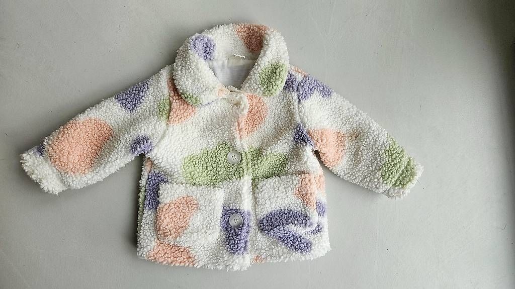 H&M Jacken & Mäntel: Baby-Jacke aus Teddyfleece Grösse 80 – Gebraucht aus Strengelbach von Ciinci 1