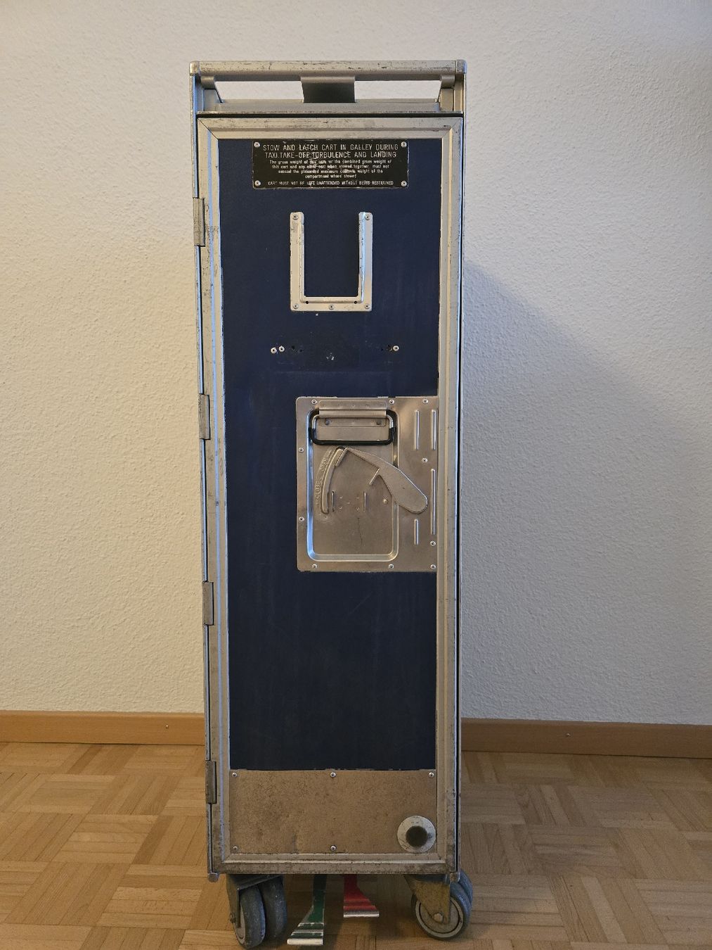 Swissair Altro in Aeronautica: Original Flugzeug-Servierwagen / Flugzeugtrolley  – Usato da Kloten venduto da FroVoKo