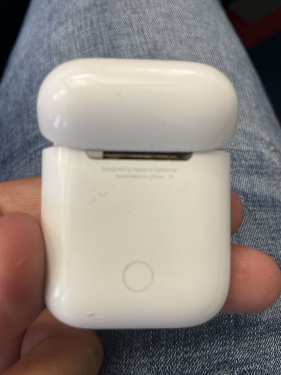 Apple Kopfhörer: Apple AirPods 2. Generation Ladecase mit Kopfhoerern gebrauc – Gebraucht aus Winterthur von xyz_1717 2
