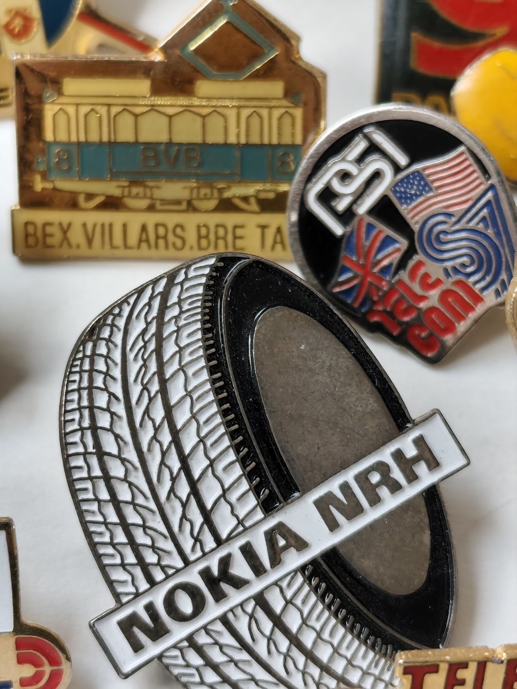 Plaketten & Abzeichen: Divers pins années 90's – Gebraucht aus Middes von Greg2707 7