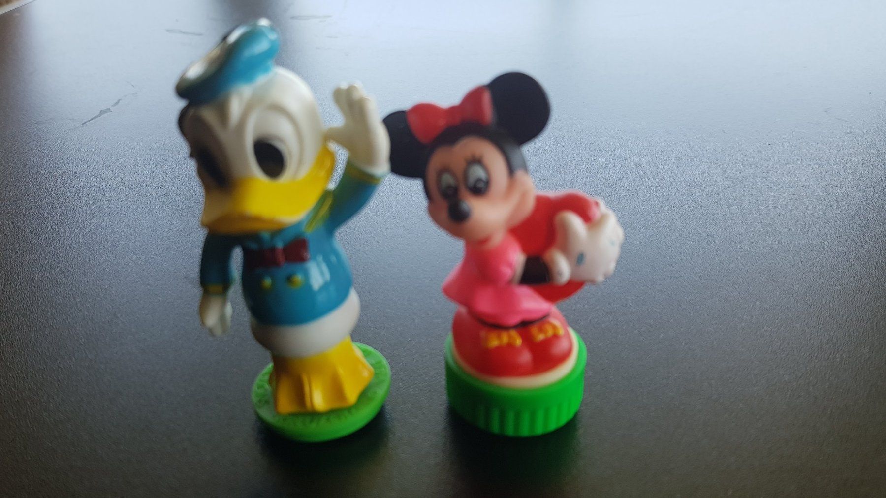 Disney Statuette: Donald Duck + Mini Maus - 2 Stempel 1980er – Usato da Mörschwil venduto da lindaswunderkiste 5
