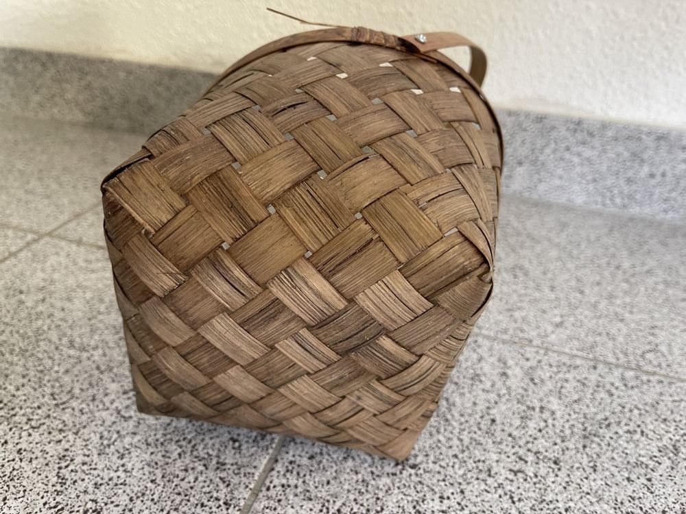 Something Different - Caraffa a fiore con motivo folk