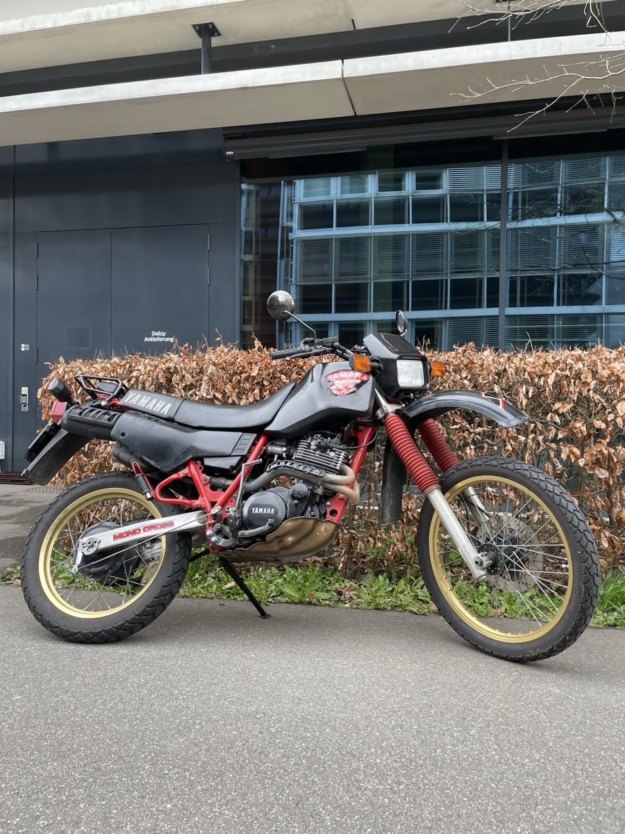 Yamaha Enduro: Yamaha XT 600 47n schwarz – Usato da Zürich venduto da cmoltisanti