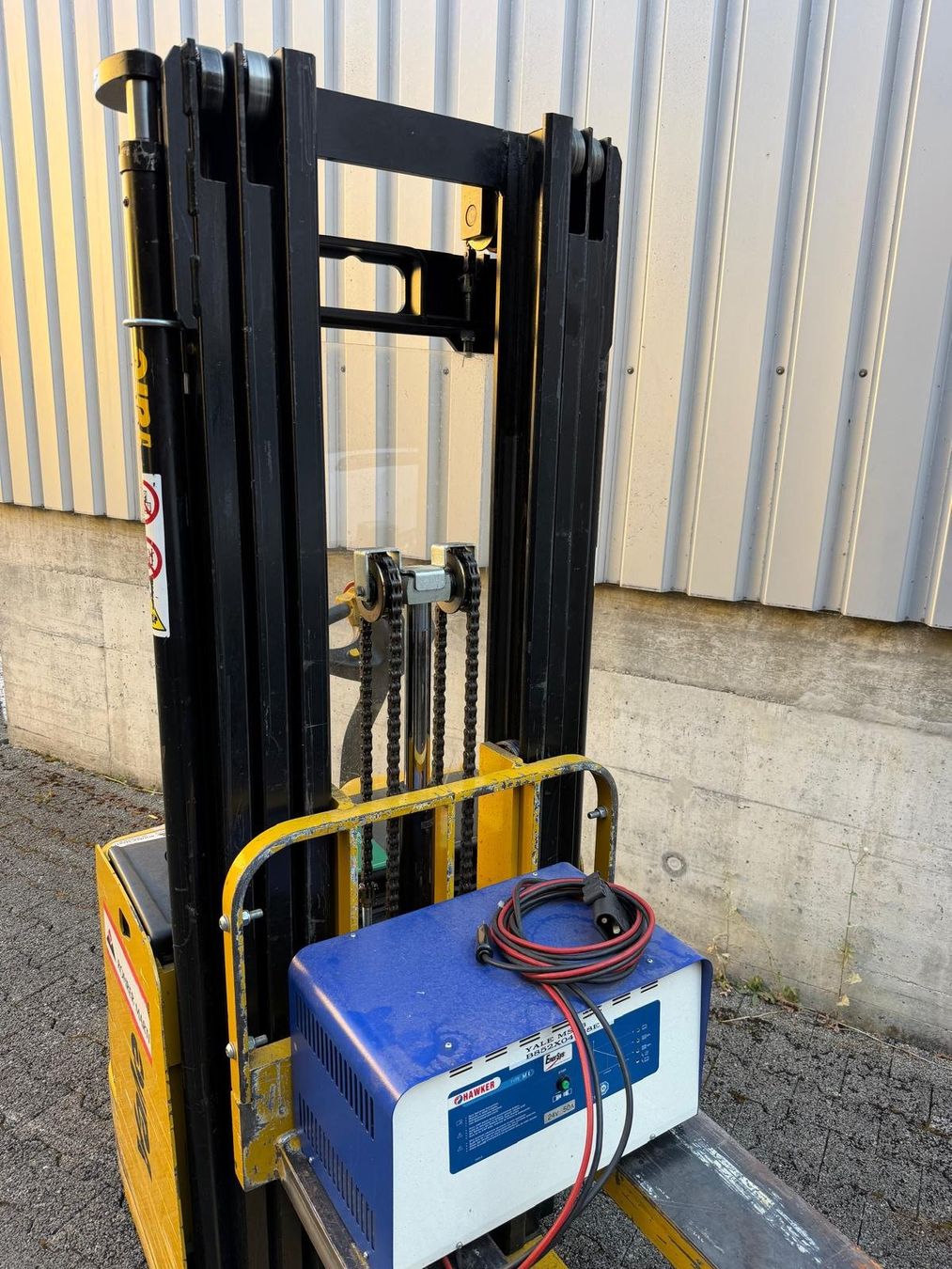 Carrelli elevatori e a forche: Deichselstapler Yale mit Triplex Hubgerüst – Usato da Dintikon venduto da SIRADO 2