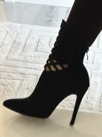 Schwarze Wildleder-Stiefeletten, Grösse 38