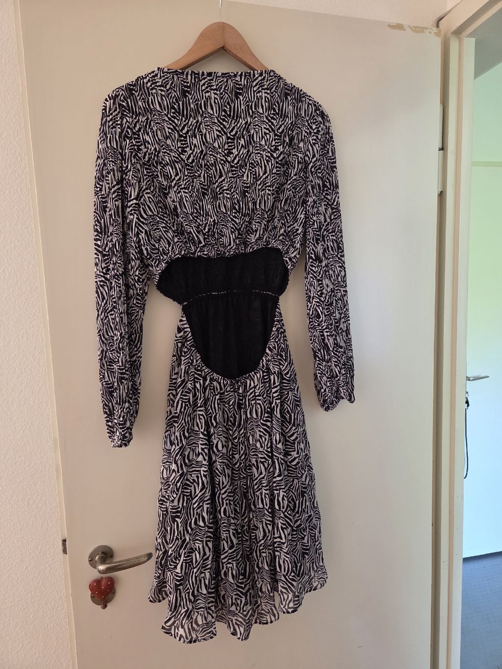 Michael Kors Robes: Michael Kors Dress Zebra Print Size M – Neuf (Voir description) à Zürich par pinksun 1