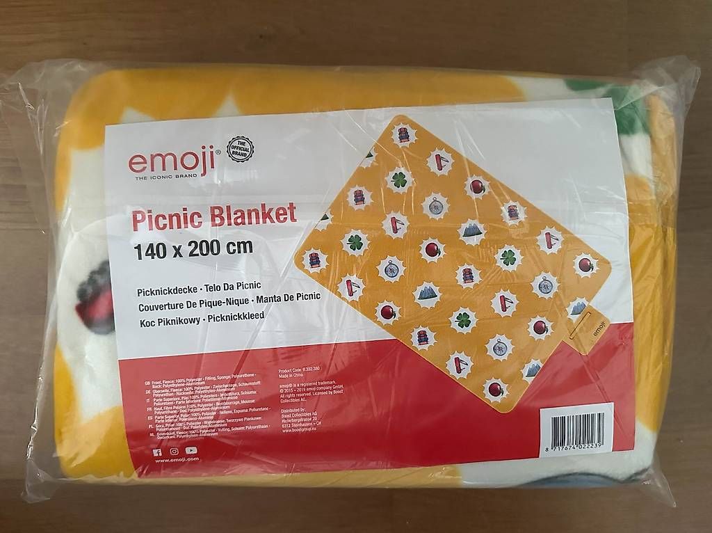 Coop Coperte: Picknick Decke Emoji – Usato da Sursee venduto da LadyMonaco