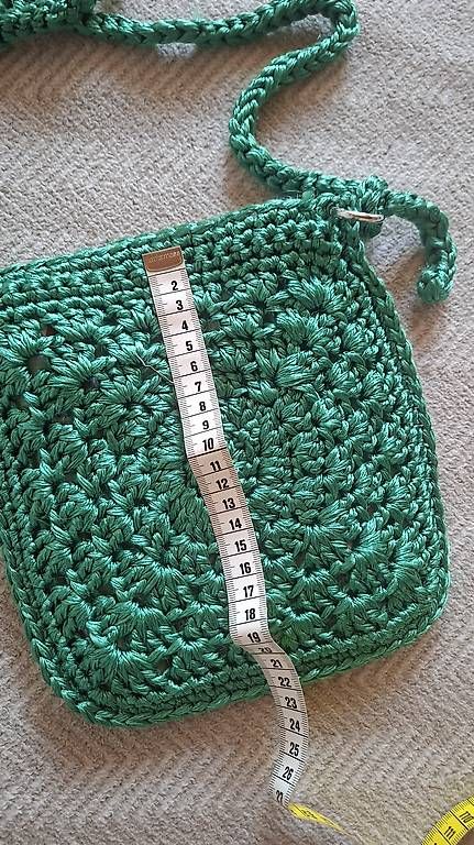 Borse da donna: Sac bandoulière en crochet  – Usato da Sion venduto da fre_cyc2 1