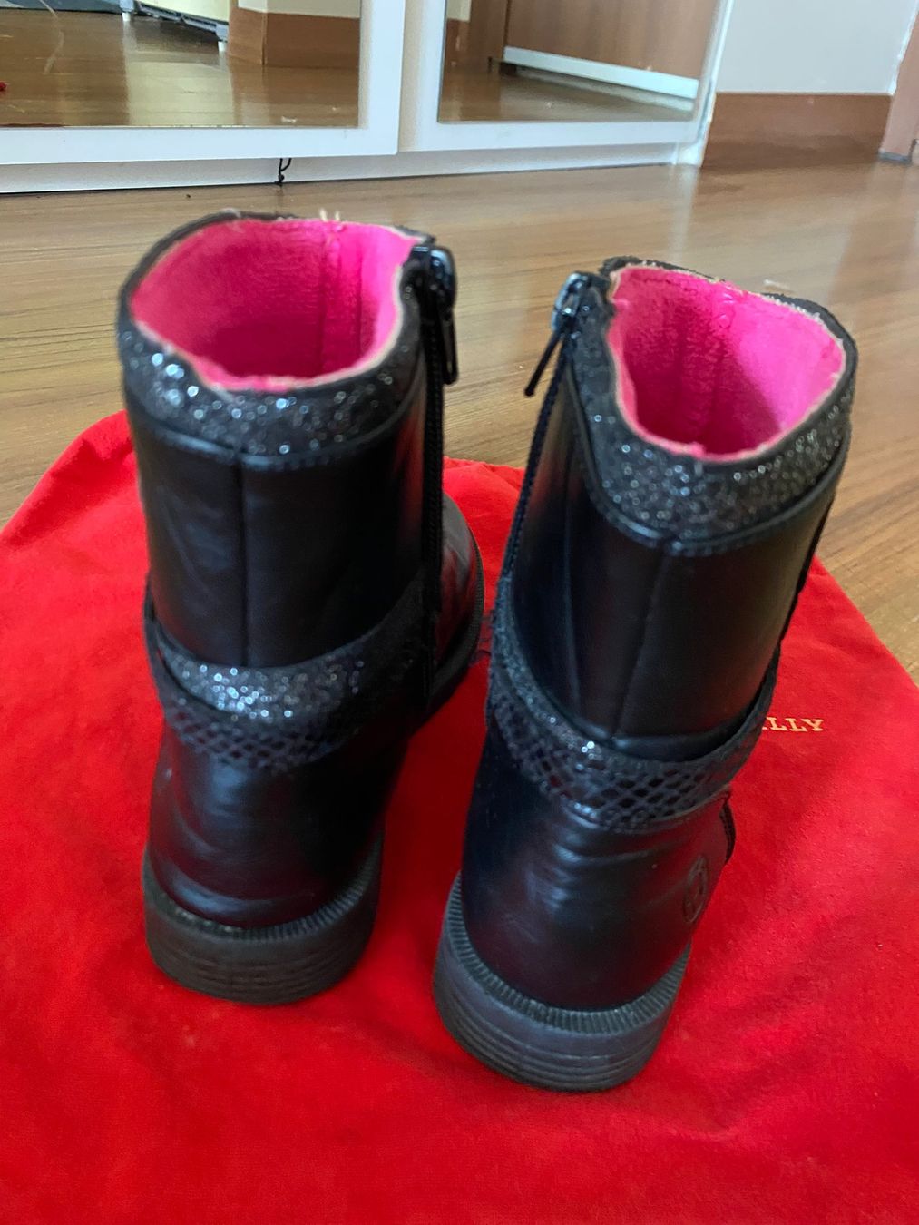 Schuhe für Mädchen: Stiefel Gr. 31 – Gebraucht aus Herisau von sen_8w8b 2