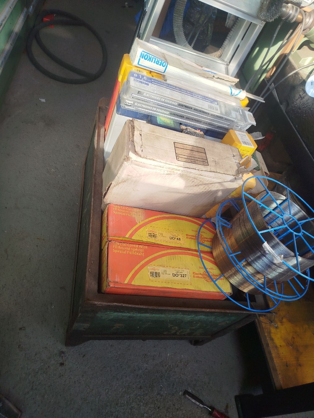 Postes à souder: Diverse Elektroden – D'occasion à Illnau par Metall8320 1