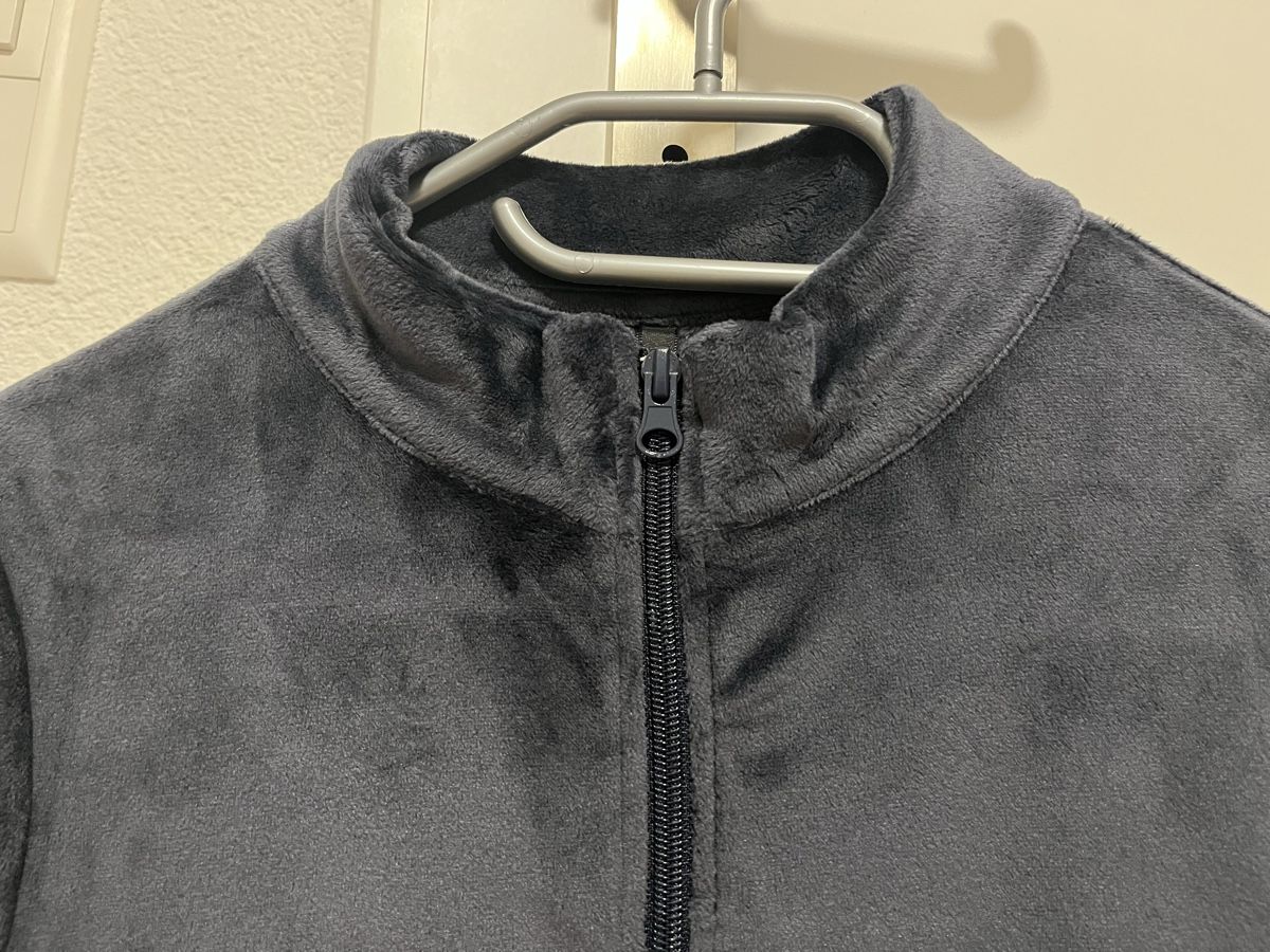 Giacche: Trainerjacke samtig blau S neu – Nuovo (secondo la descrizione) da Birrwil venduto da vanyboo 1