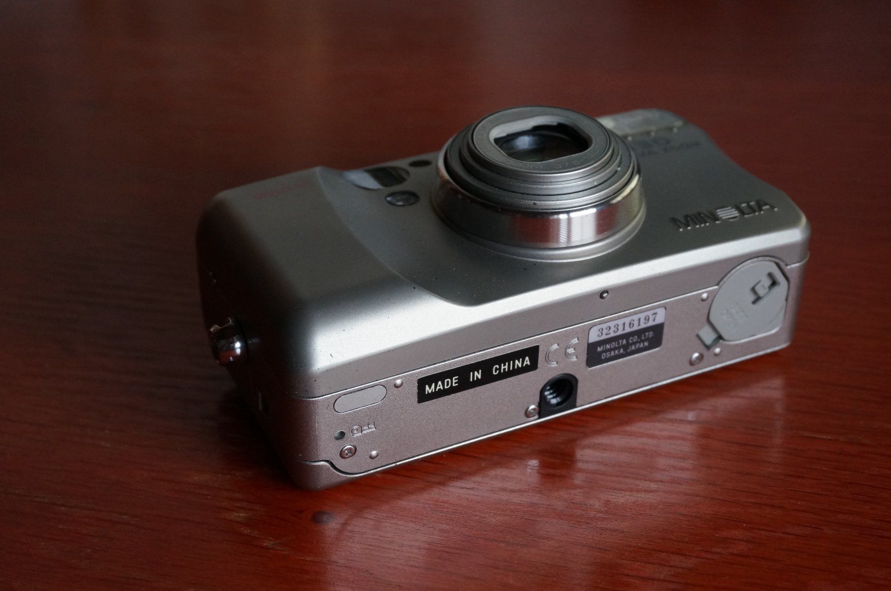 Minolta Fotocamera: Minolta Multi AF 130 Riva Zoom "Point and Shoot" Analog – Usato da Spreitenbach venduto da Salesmanship 6