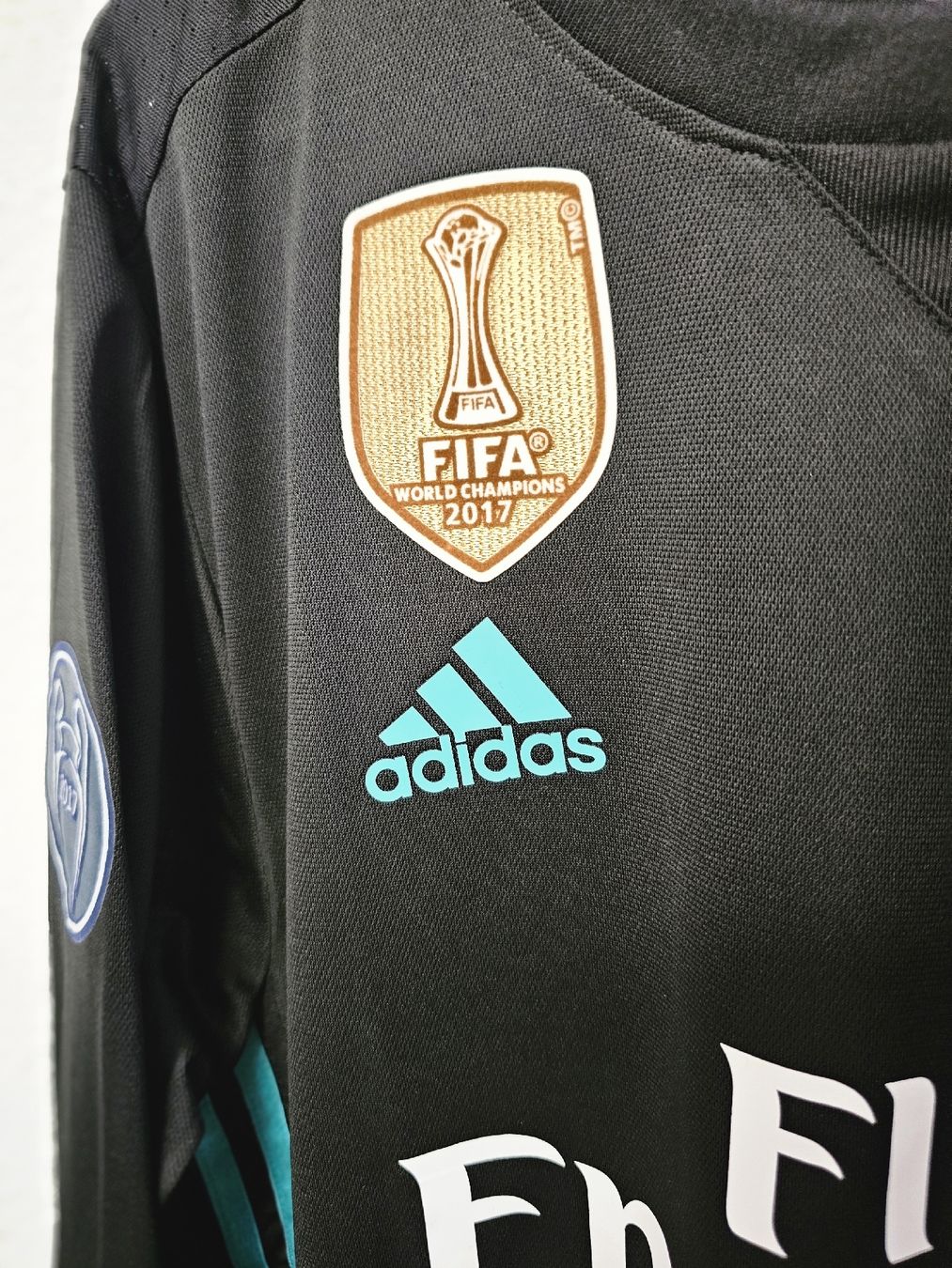 Canottiere & Pantaloni: Real Madrid Spielertrikot 17/18 – Nuovo (secondo la descrizione) da Rickenbach LU venduto da LichterWelt 3