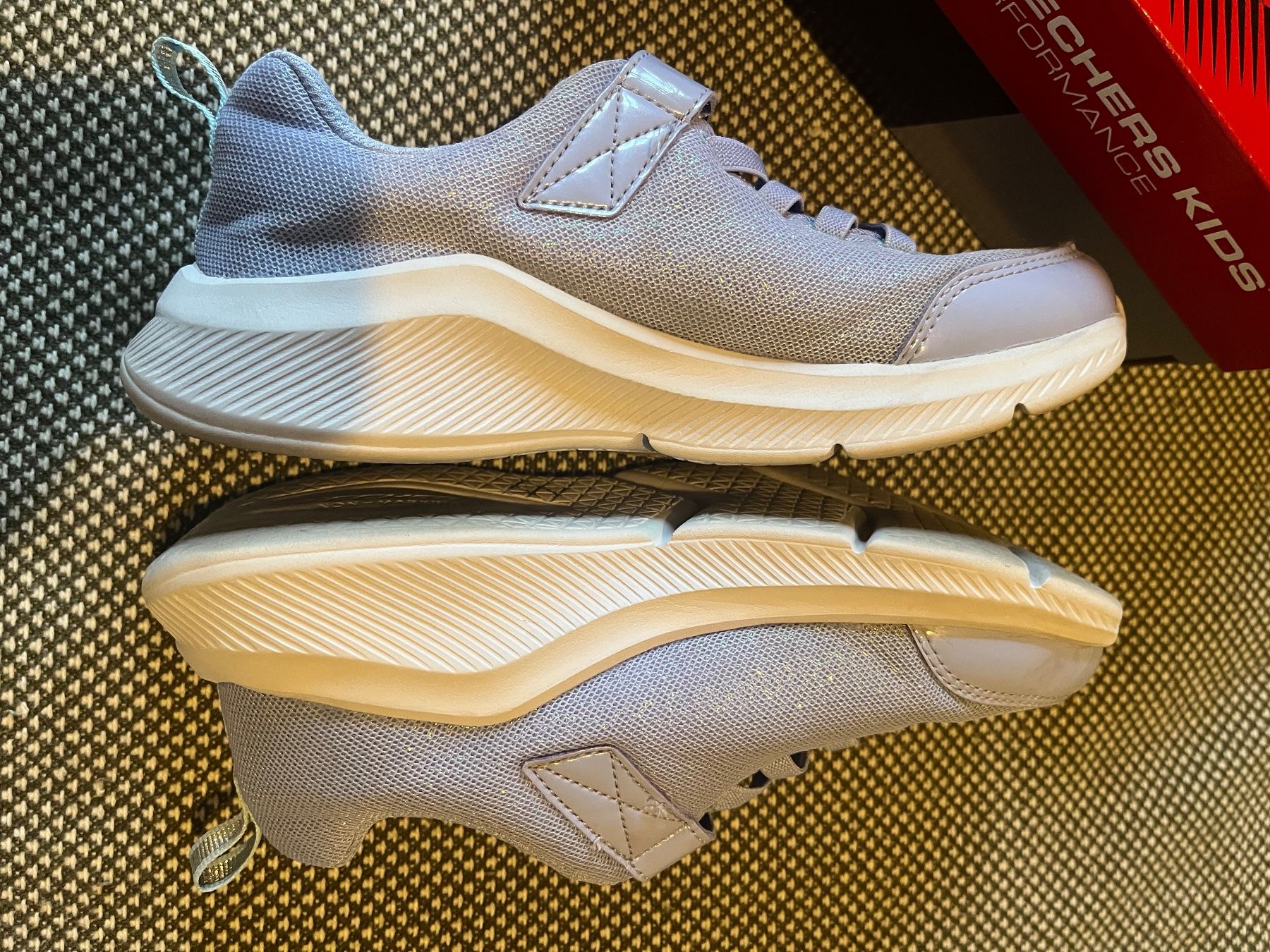 Skechers Scarpe per ragazze: Skechers lilac - size 35 – Usato da Genève venduto da dmt_y25y 2