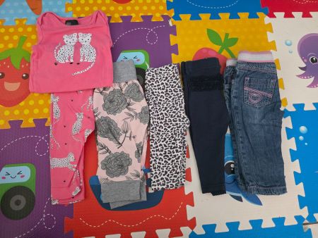 Mädchen Kleider Set 5 Hosen, 1 Body langarm