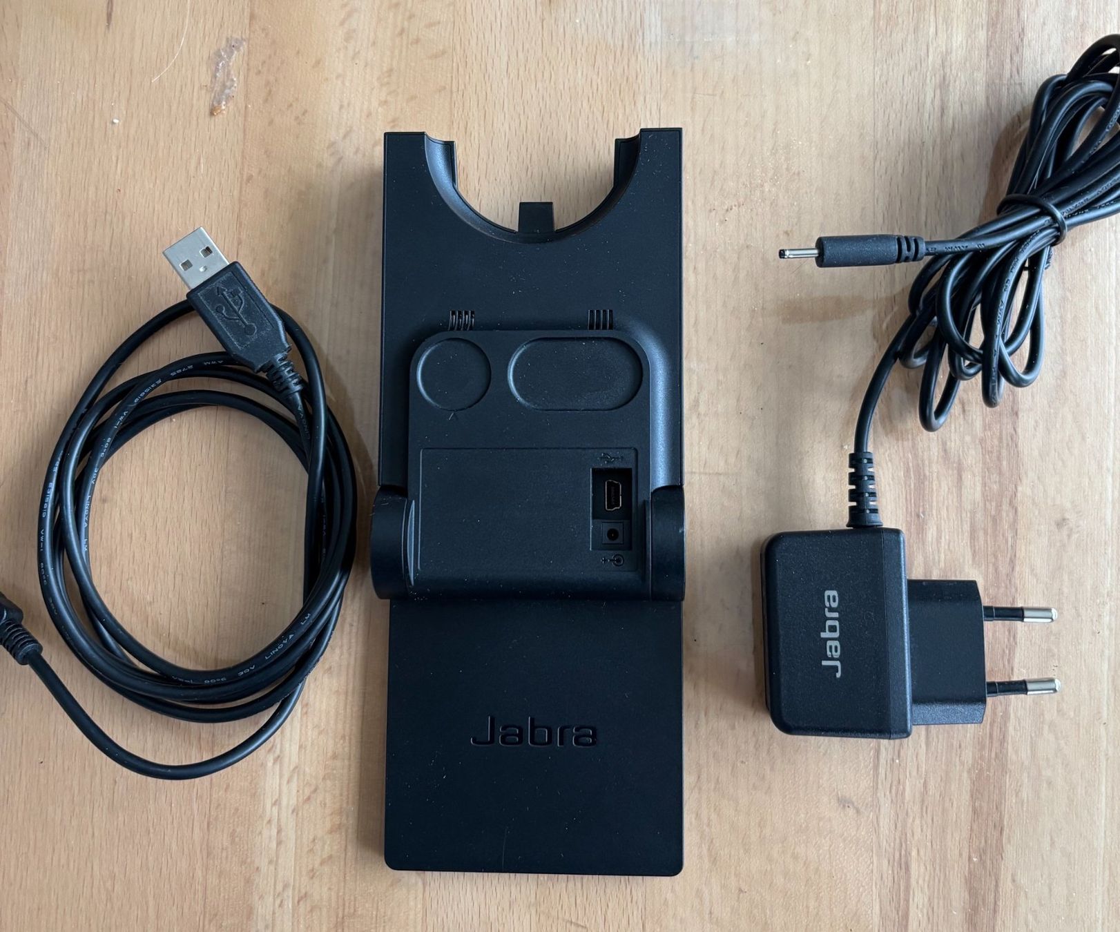 Jabra Dockingstation: Jabra Dockingstation WHB003 mit Netzteil & USB-Kabel – Gebraucht aus Bassersdorf von Antaris01 1