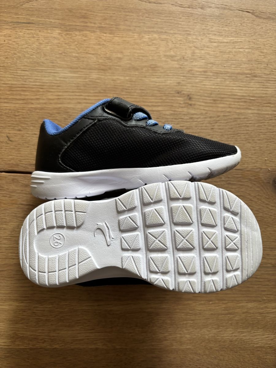 Scarpe da uomo: Turnschuhe Kinder – Nuovo (secondo la descrizione) da Neerach venduto da lin_v6bj 1