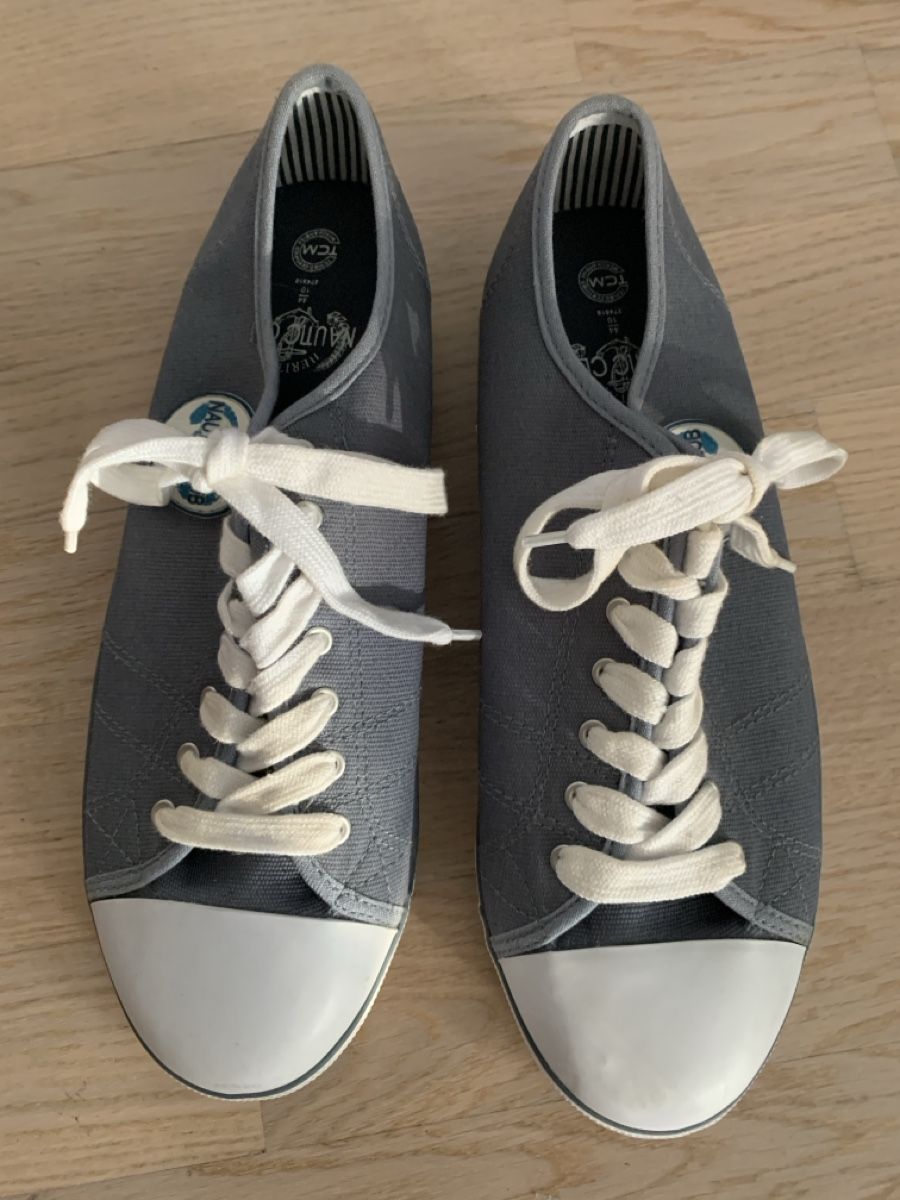 Scarpe da uomo: Sneakers NEU – Nuovo (secondo la descrizione) da St. Gallen venduto da menchild