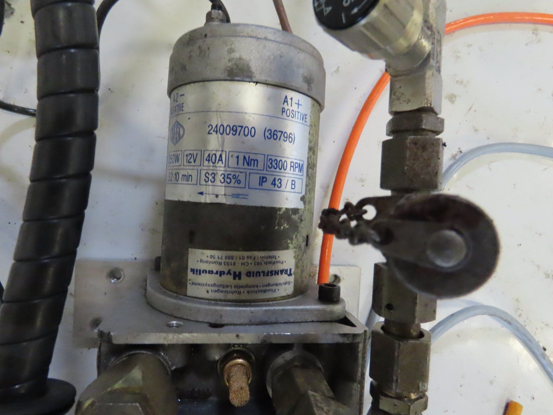 Altri prodotti elettronici: Hydraulikmotor mit Hubzylinder – Usato da Alpnach-Dorf venduto da Hess-Automobile 5
