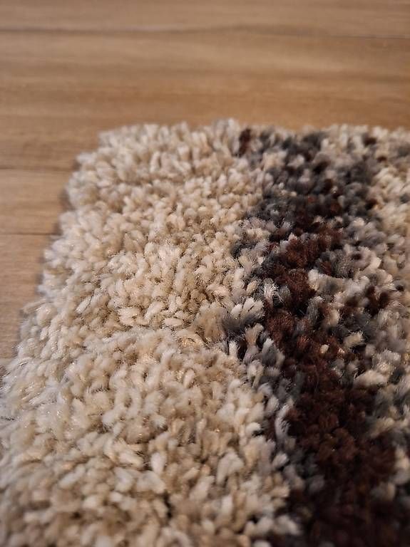 Teppiche: Teppich – Gebraucht aus frauenfeld von FilizS 2