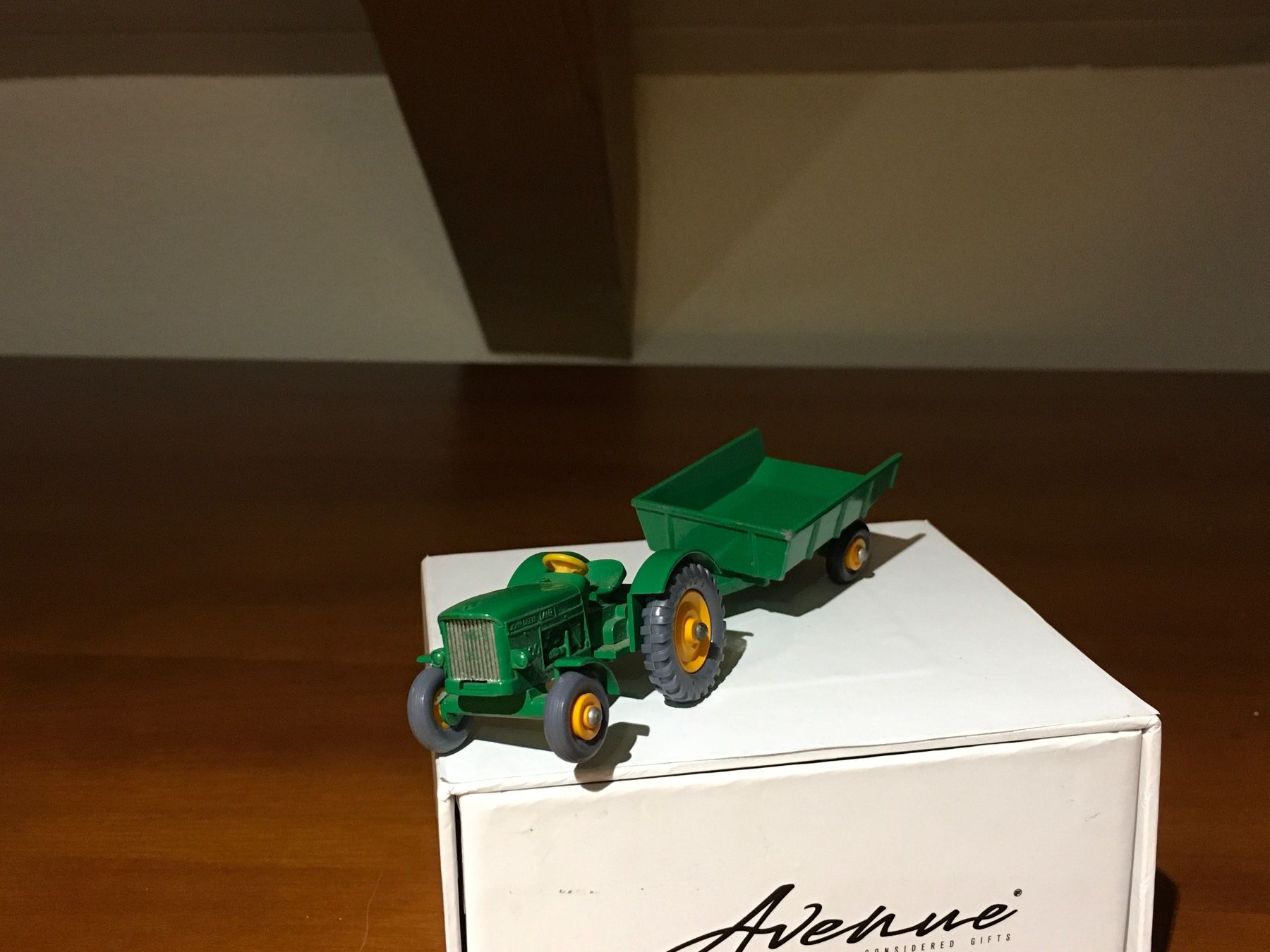 Lesney Modellautos: Traktor + Anhänger N°50 + N°51 Matchbox by Lesney – Gebraucht aus Wohlen AG von PrivatSammlung 1