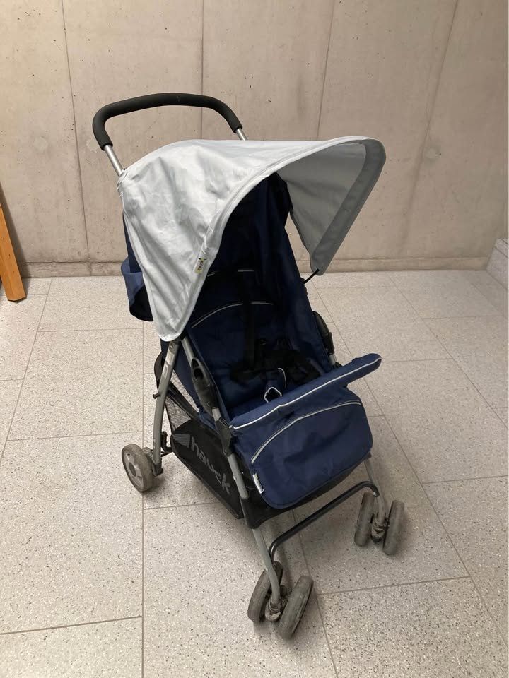 Hauck Carrozzine: Hauck Kompakt Kinderwagen – Usato da Zug venduto da aur_9zcj
