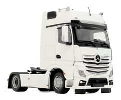 1:32 MB Actros Gigaspace 4x2 weiss