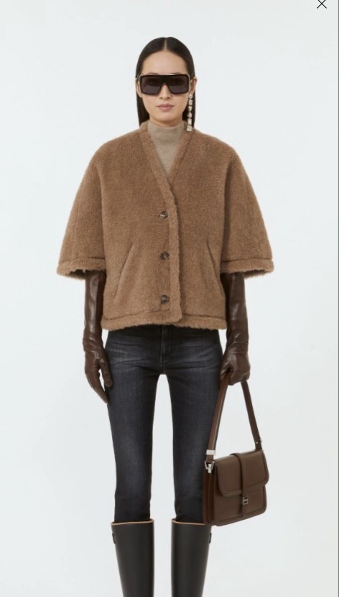 Max Mara Altro in Moda donna: Max Mara Cape Gr M/L, neu, originalverpackt – Nuovo e nell'imballaggio originale da schaan venduto da Ak9jg8