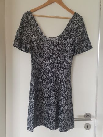 NEU!! Sommerkleid von Calvin Klein, S / 36 / grau-blau
