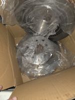 Disque arrière et plaquettes avant, Nissan