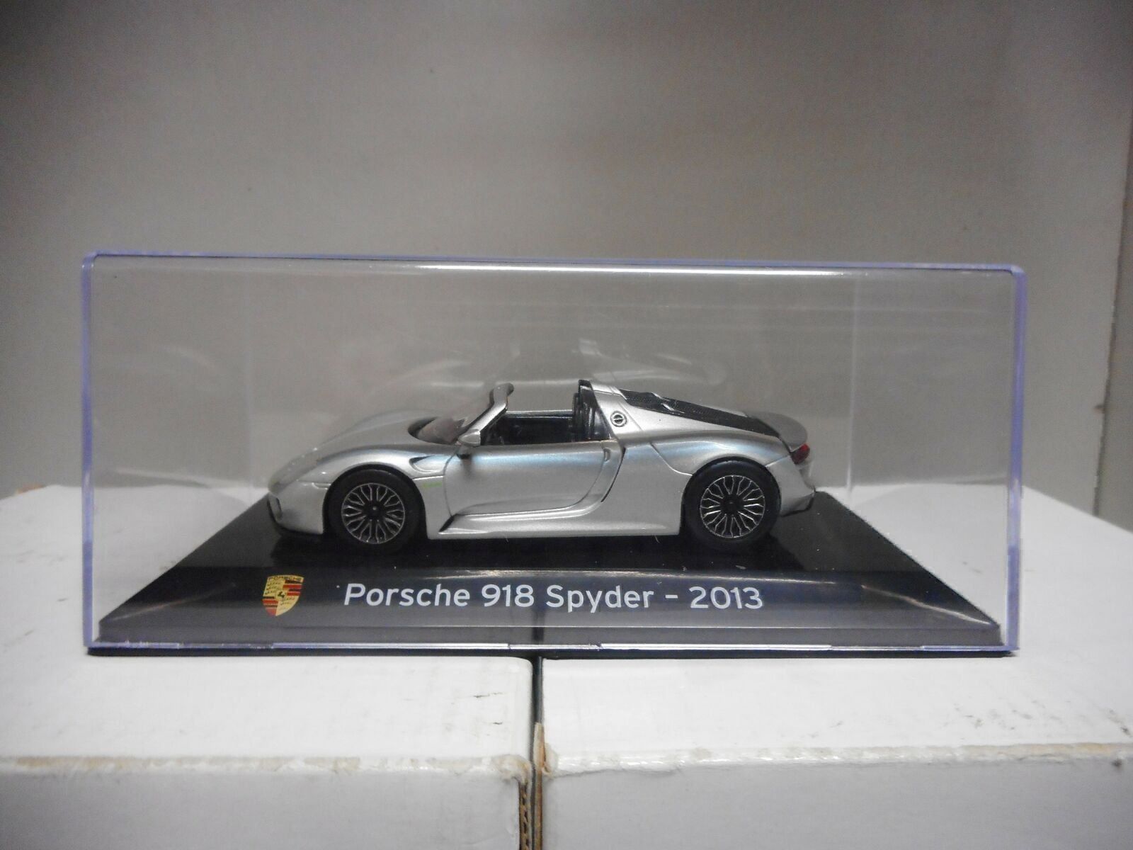 Modellini d'auto: Porsche 918 Spyder (2013) – Nuovo e nell'imballaggio originale da Flawil venduto da Imperiosud 5