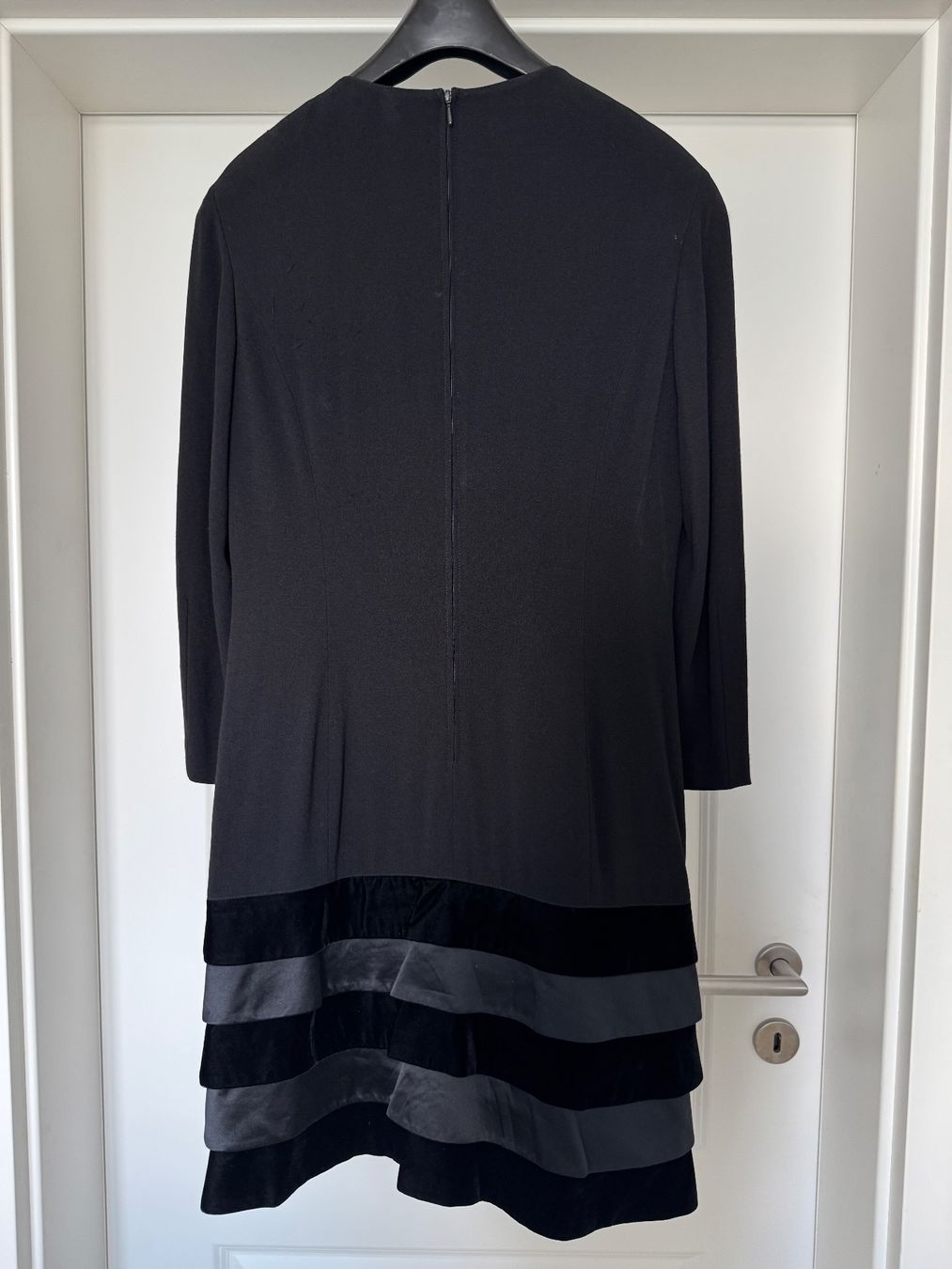 Vestiti: Sublime robe noire années 80 Louis Feraud – Usato da giffers venduto da sev_c9x9 3