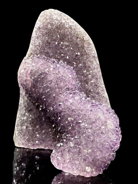 Ungewöhnliche Amethyst Druse, 543g 3