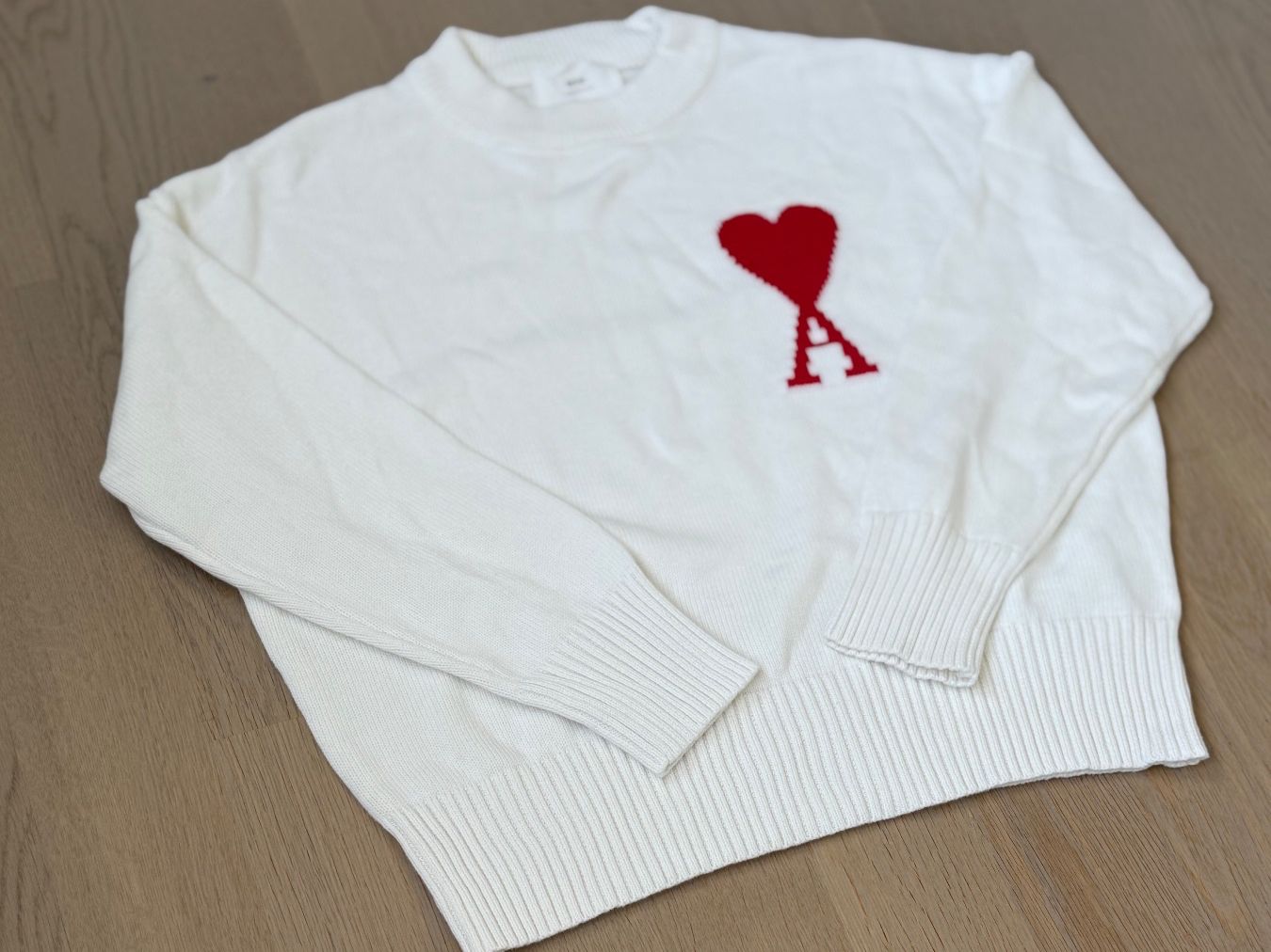 Pulls & Sweat-shirts: Ami Pullover S – Neuf (Voir description) à Allschwil par lor_6cgq