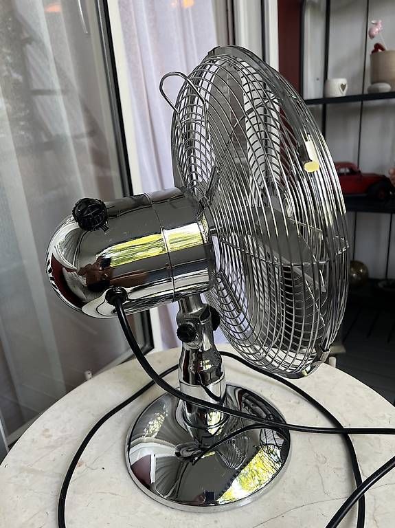 Ventilatoren: TRISTAR Tischventilator 58.6 dB, Durchmesser 30cm Silber – Gebraucht aus zürich von f_p 3