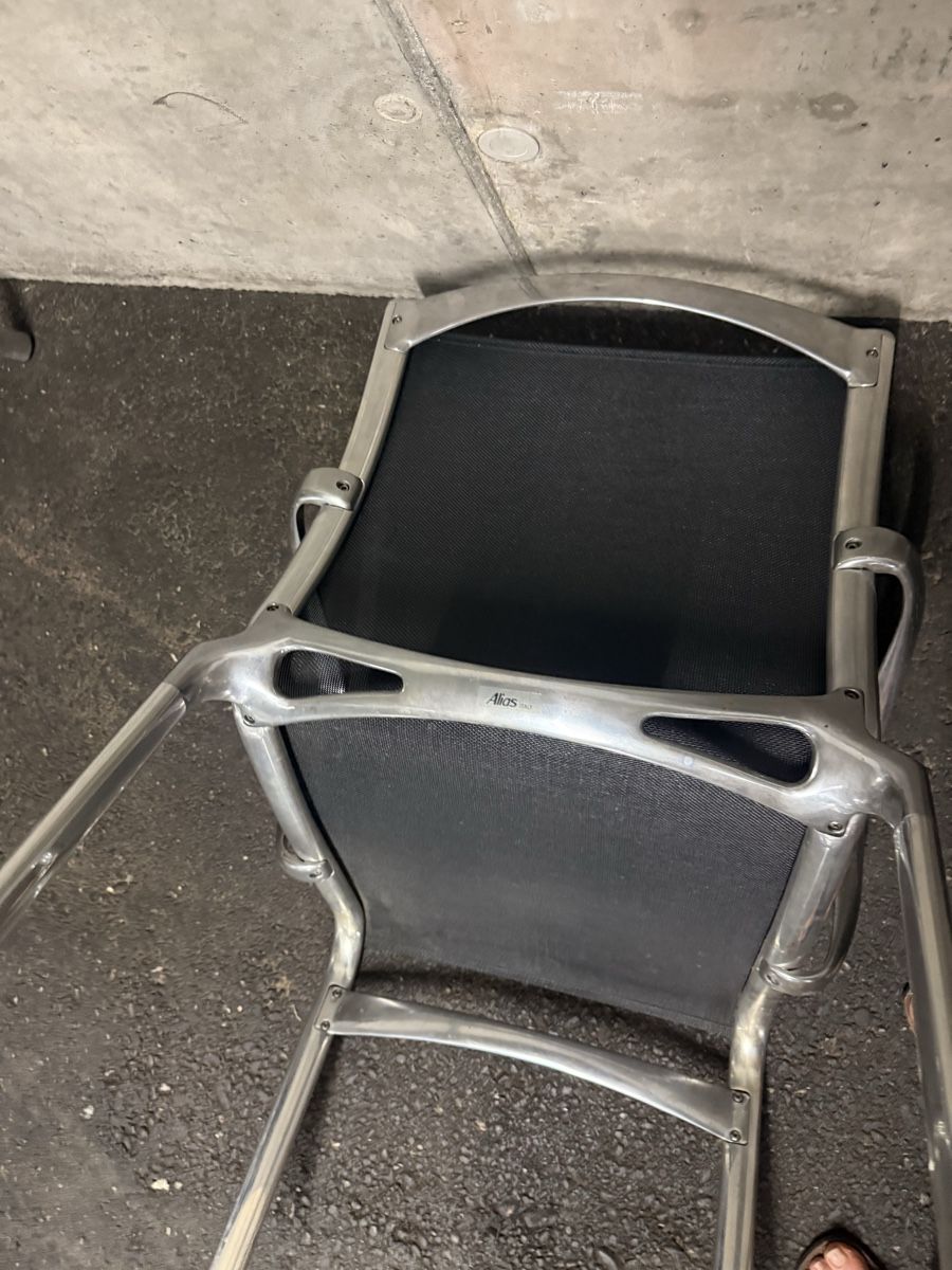 Alias Chaises: Italienischer Designhero ALIAS – D'occasion à Chur par pet_q7kd 5