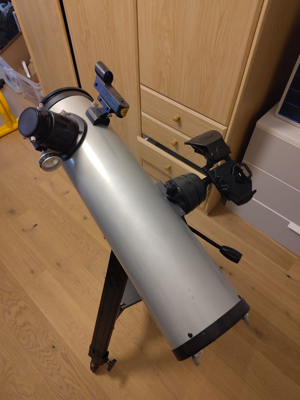 Celestron Teleskope: Celestron StarSense Explorer DX 130AZ – Gebraucht aus Aarau Rohr von Scahaffi 1