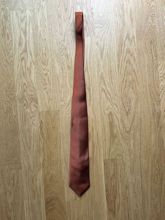 Elegante Herrenkrawatte Cerruti in Orange