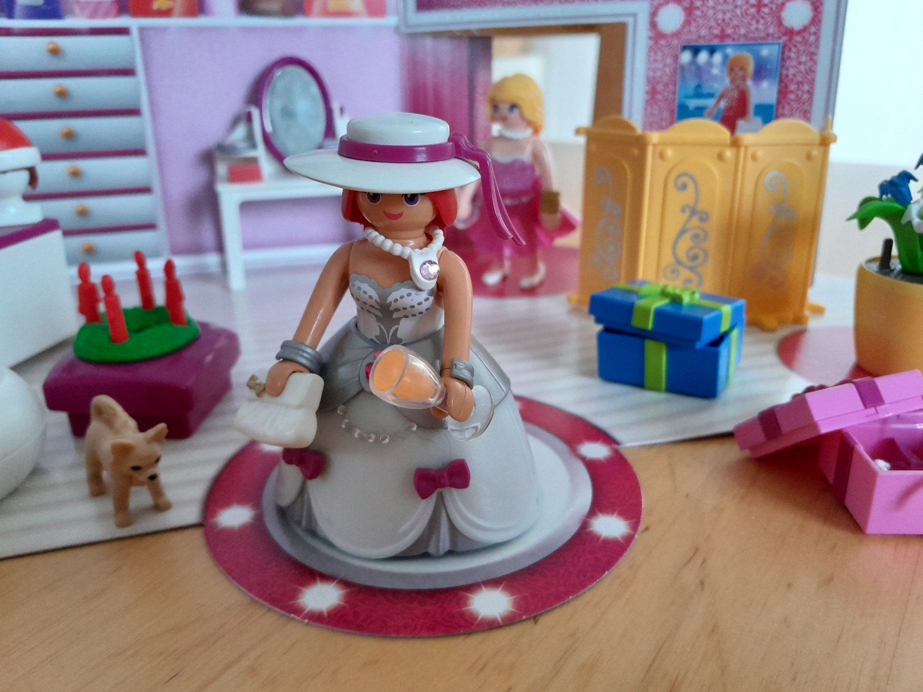Playmobil Spielzeuge: Playmobil Boutique de Noël – Gebraucht aus Grolley von Montana78 2