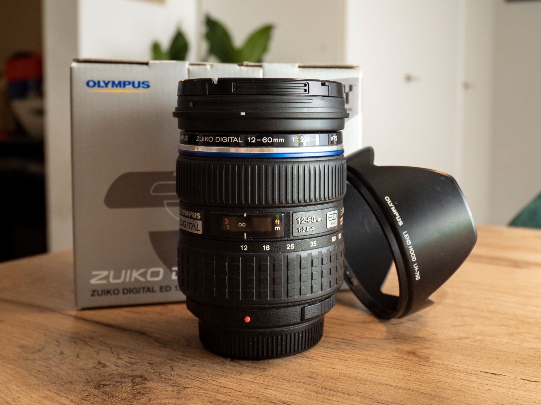 Olympus Zuiko Digital ED 12-60 mm f/2.8-4.0 SWD + OVP | Kaufen auf Ricardo