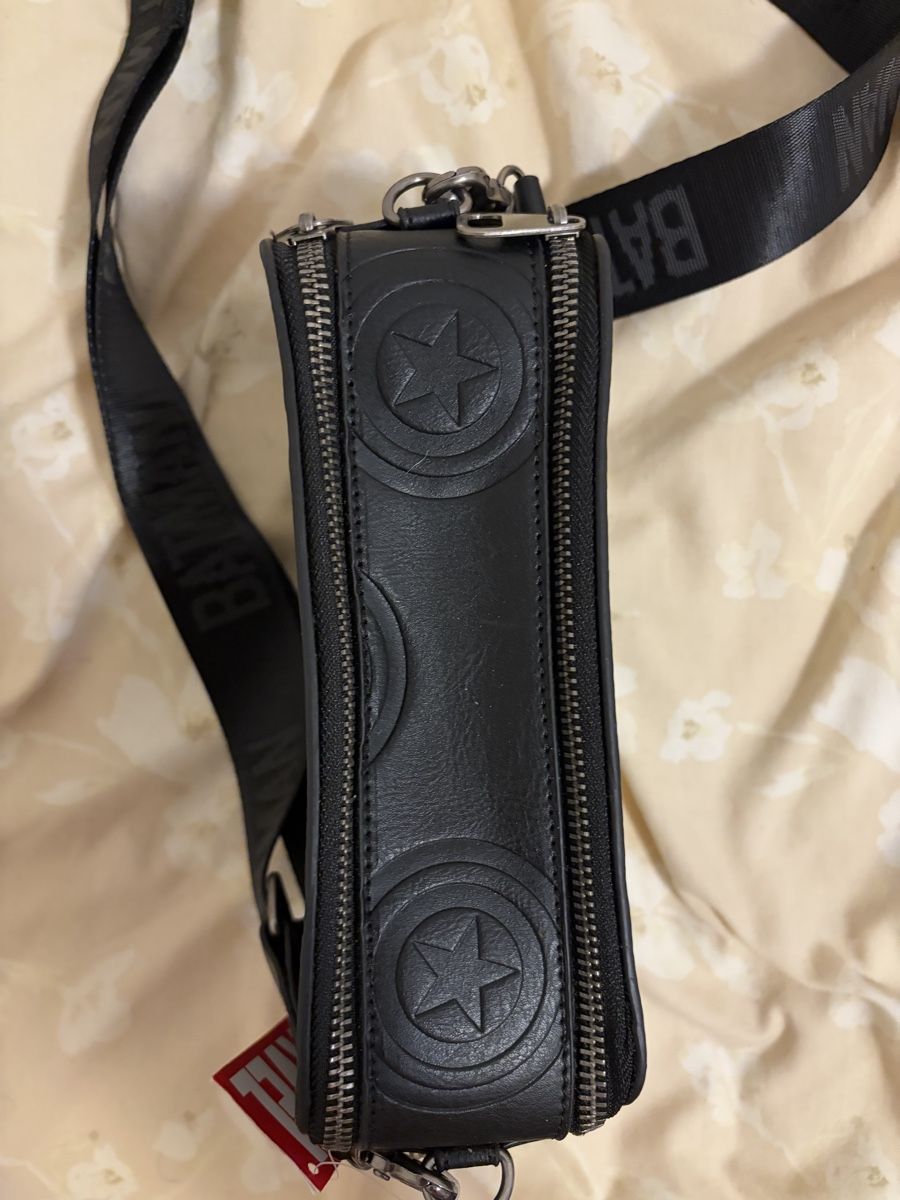 Sacs: Marvel Crossbody Bag – Neuf (Voir description) à Chambésy par tiffwears7 2