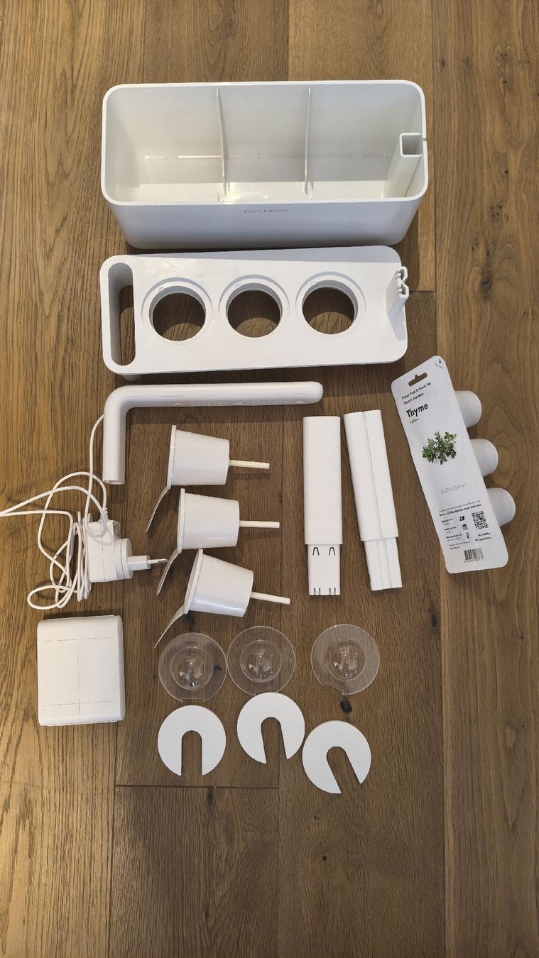 Click and Grow Pots de fleurs: Click and Grow Smart Garden 3 – D'occasion à Uster par AtteDo 3