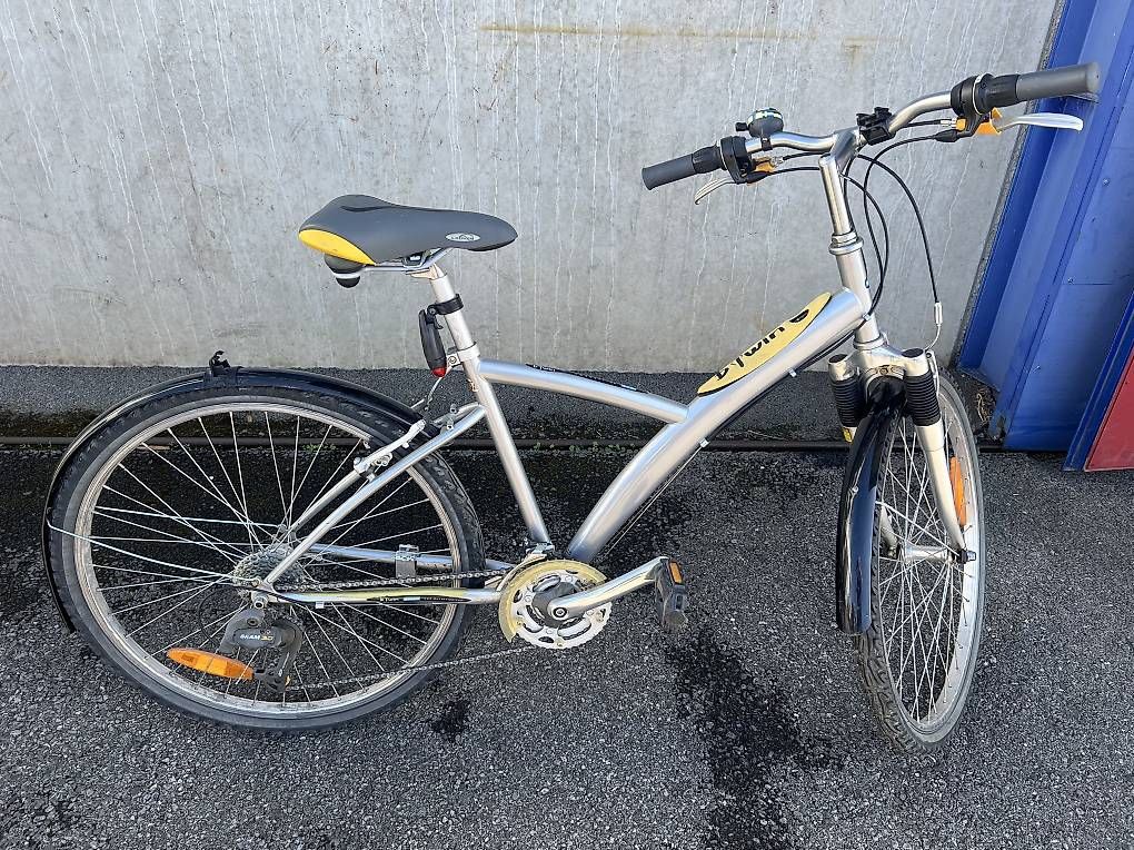 Decathlon Biciclette: Vélo B-Twin 21 vitesses – Usato da Villeneuve VD venduto da Icare7