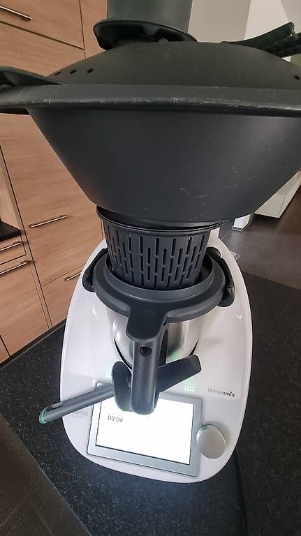 Elettrodomestici da cucina: Thermomix 6 – Usato da Berg SG venduto da cfe_5nz8 1