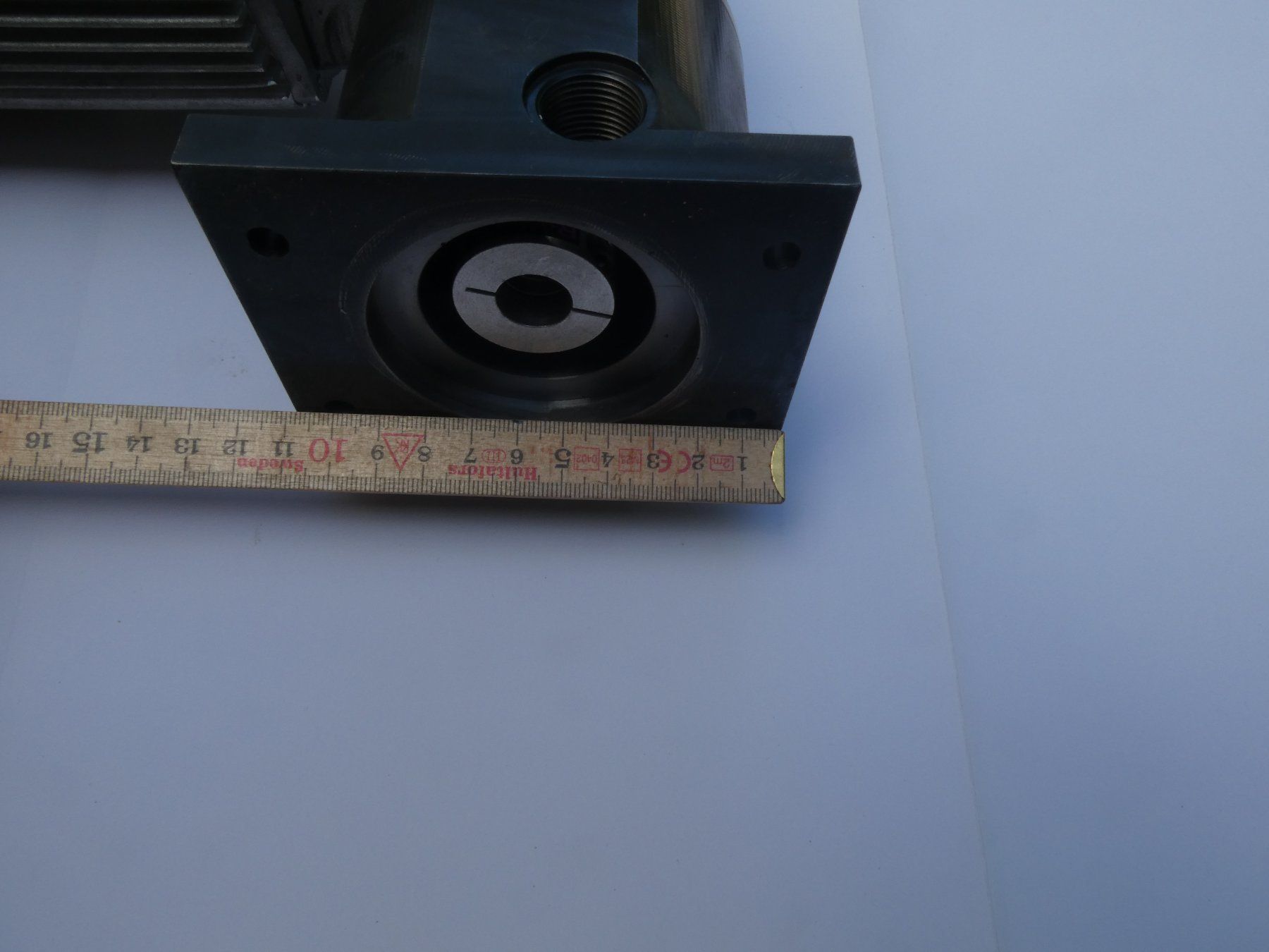 Mini  Motori: MiniMotor Getriebemotor – Usato da Fulenbach venduto da Hach0 7
