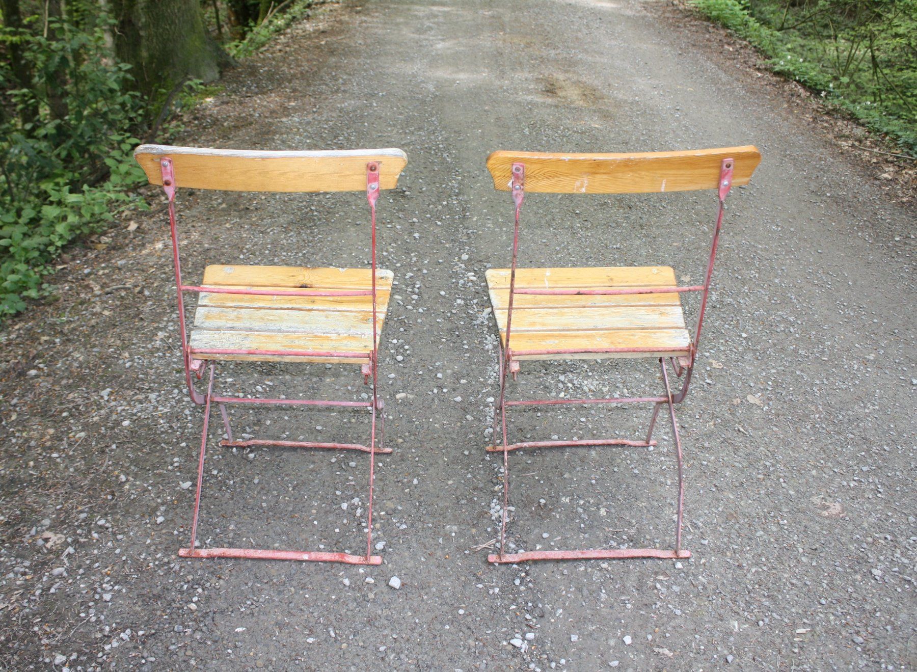 Set di tavolo e panche: Blechtisch SISSACH mit 2 Biergartenstühle Stuhl Garten – Usato da Egnach venduto da Cintegral 6